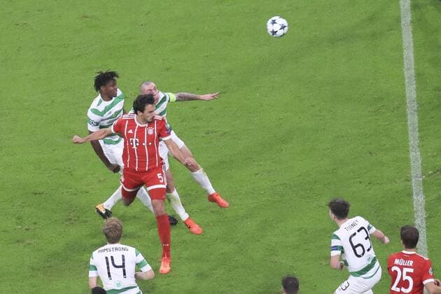 18 10 2017 Football UEFA Champions League 2017 2018 Group stage 3 Matchday FC Bavaria Munich Celtic Glasgow in the Alliance Arena Munich Kopfballtor to 3 0 from Mats Hummels Bavaria Munich
