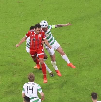 18 10 2017 Football UEFA Champions League 2017 2018 Group stage 3 Matchday FC Bavaria Munich Celtic Glasgow in the Alliance Arena Munich Kopfballtor to 3 0 from Mats Hummels Bavaria Munich