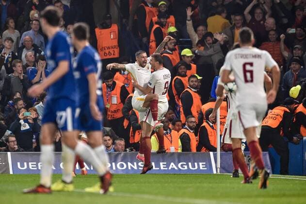 Edin Dzeko of Roma celebrates scoring third goal during the UEFA Champions League Group C match between Chelsea and Roma at Stamford Bridge, London, England on 18 October 2017. Copyright: xGiuseppexMaffiax 17180070