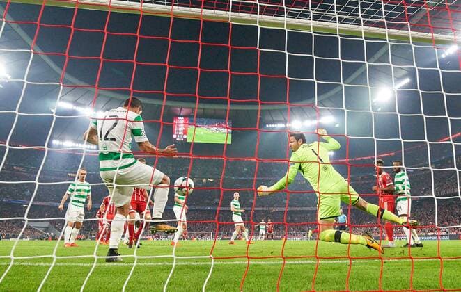 Torchance Arjen seals FCB 10 Cristian Gamboa Glasgow 12 saves on the Line FC Bavaria Munich Celtic Glasgow Group stage Leg Football UEFA Champions League Munich 18 10 2017 CL Season 2017 2018