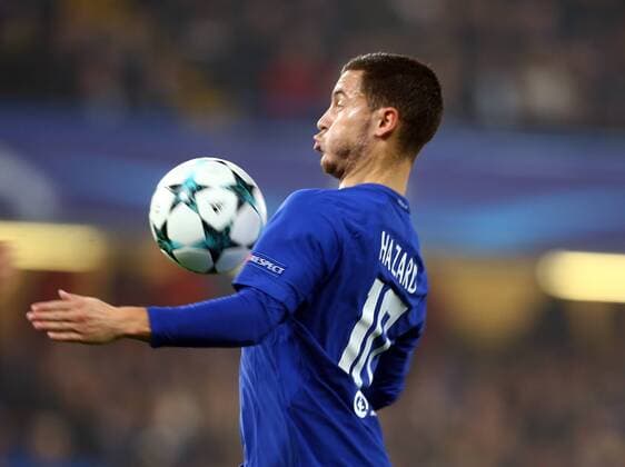 October 18, 2017 - London, United Kingdom - Chelsea s Eden Hazard.during UEFA Champions League Group C MATCH 3 match between Chelsea against AS Roma at Stamford Bridge London on 18 Oct 2017 Chelsea FC v AS Roma - UEFA Champions League  - ZUMAn230 20171018_zaa_n230_265 Copyright: xKieranxGalvinx