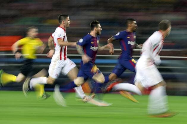 October 18, 2017 - Barcelona, Spain - October 18, 2017 - Barcelona, Catalonia, Spain - LIONEL MESSI of Barcelona during the UEFA Champions League, Group D football match between FC Barcelona Barca and Olympiacos FC at Camp Nou stadium in Barcelona, Spain. Football - UEFA Champions League - FC Barcelona vs Olympiacos FC  - ZUMAb169 20171018_zaa_b169_036 Copyright: xManuelxBlondeau Aop.Pressx