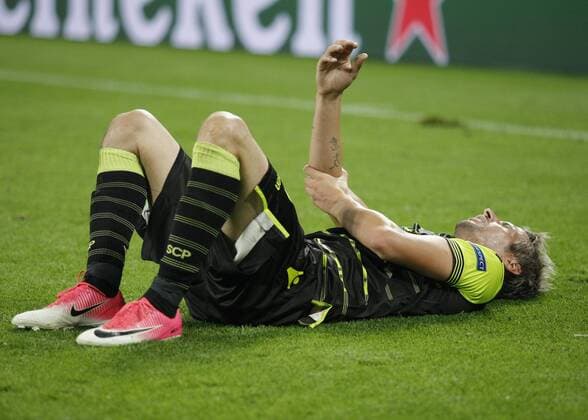 October 18, 2017 - Turin, Italy - Fabio Coentrao during Champions League match between Juventus and Sporting Clube de Portugal, in Turin, on October 17, 2017 Juventus v Sporting CP - UEFA Champions League  - ZUMAn230 20171018_zaa_n230_495 Copyright: xLorisxRosellix