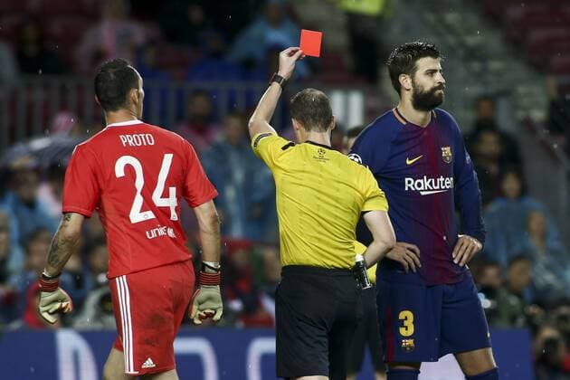 BARCELONA, SPAIN - OCTOBER 18: UEFA Champions League, Group Stage Matchday 3, Barcelona v Olympiacos, Camp Nou (photo by Nikos Mitsouras Reporter Media) SPO  Copyright: xNikosxMitsourasx xReporterxMediax