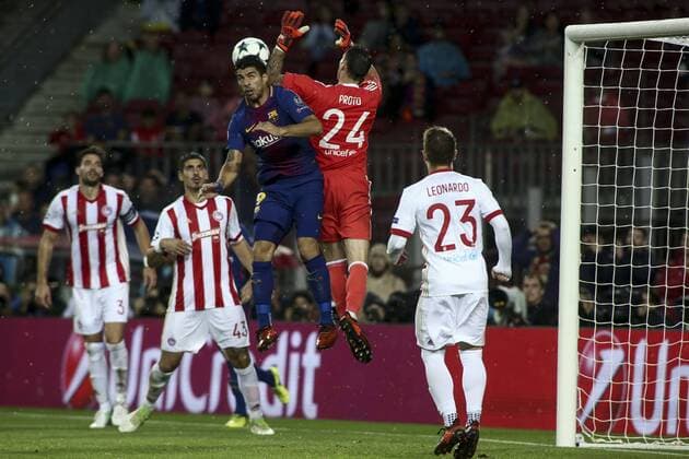 BARCELONA, SPAIN - OCTOBER 18: UEFA Champions League, Group Stage Matchday 3, Barcelona v Olympiacos, Camp Nou (photo by Nikos Mitsouras Reporter Media) SPO  Copyright: xNikosxMitsourasx xReporterxMediax