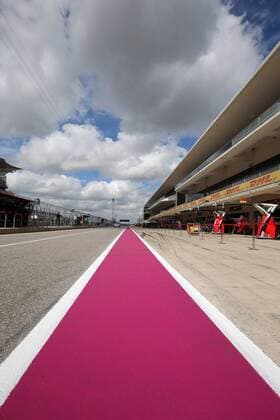 Bilder des Tages - SPORT 19.10.2017 - Pit lane atmosphere United States Grand Prix, Austin 19 - 22 October 2017 19.10.2017 - Pit lane atmosphere 