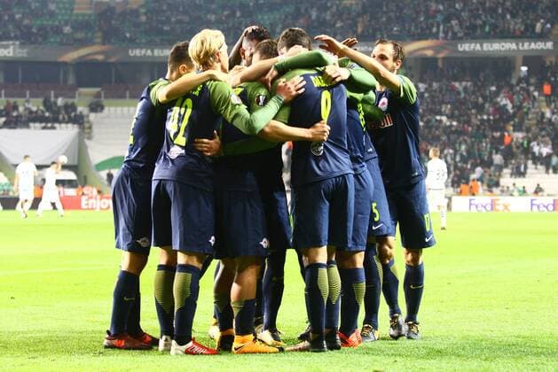 SOCCER - UEFA EL, Atiker vs RBS KONYA,TURKEY,19.OCT.17 - SOCCER - UEFA Europa League, Atiker Konyaspor vs Red Bull Salzburg. Image shows the rejoicing of RBS. GEPAxpictures xFelixxRoittner