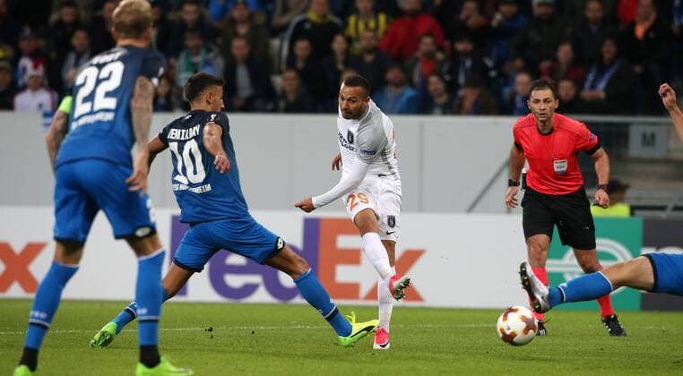 Football Europe League TSG 1899 Hoffenheim Istanbul Basaksehir Group C at 19 10 2017 in the Wirsol Rhine Neckar Arena xmdx Kerim Frey 29 Istanbul Basaksehir awards Torchance Kerem Demirbay 10 1899 Hoffenheim TSG 1899 Hoffenheim Istanbul Basaksehir