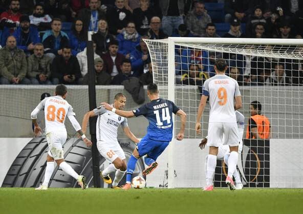 Torschuß Action shot Torchance Sandro Wagner TSG 1899 Hoffenheim TSG 1899 Hoffenheim vs Istanbul BB Medipol Basaksehir Europe League 19 10 2017 TSG 1899 Hoffenheim vs Istanbul BB Medipol Basaksehir