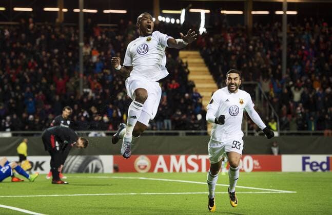 171019 Östersunds Salisu Abdullahi Gero jublar efter att ha gjort 1-1 under fotbollsmatchen Europa League mellan Östersund och Athletic Bilbaoi den 19 oktober 2017 i Östersund.  Copyright: NilsxJakobsson BB171019NJ032