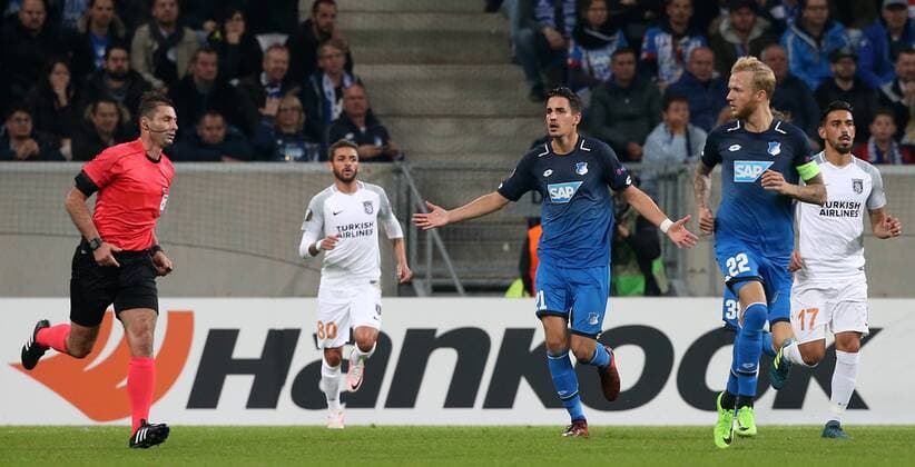 Football Europe League TSG 1899 Hoffenheim Istanbul Basaksehir Group C at 19 10 2017 in the Wirsol Rhine Neckar Arena xmdx Benjamin Huebner Hübner 21 1899 Hoffenheim TSG 1899 Hoffenheim Istanbul Basaksehir