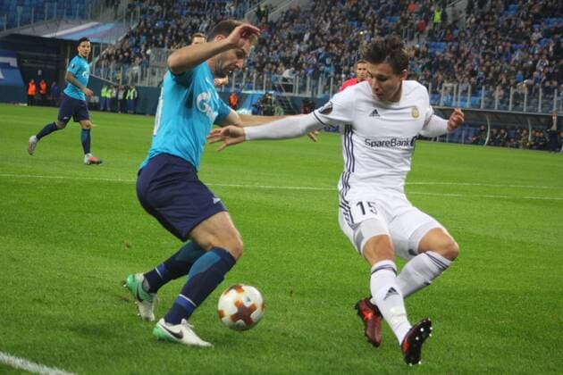 October 19, 2017 - Saint Petersburg, Russia - Of The Russian Federation. Saint-Petersburg. The UEFA Europa League. Football. Football match Zenit - Rosenborg 3:1. The player of FC Zenit Branislav Ivanovic. Zenit beat Rosenborg with the score 3:1 in the match of UEFA Europa League  - ZUMAl75_ 20171019_zaf_l75_041 Copyright: xMaksimxKonstantinovx