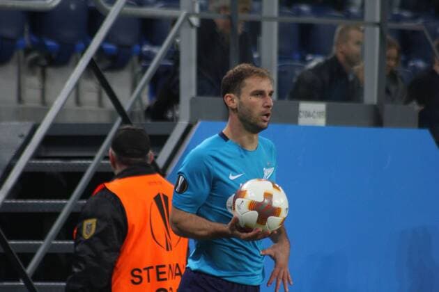 October 19, 2017 - Saint Petersburg, Russia - Of The Russian Federation. Saint-Petersburg. The UEFA Europa League. Football. Football match Zenit - Rosenborg 3:1. The player of FC Zenit Branislav Ivanovic. Zenit beat Rosenborg with the score 3:1 in the match of UEFA Europa League  - ZUMAl75_ 20171019_zaf_l75_042 Copyright: xMaksimxKonstantinovx