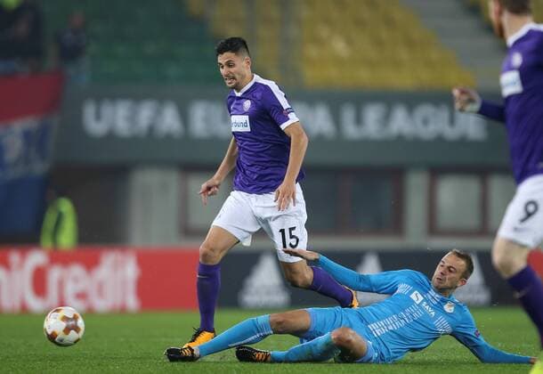 SOCCER - EL, A.Wien vs Rijeka VIENNA,AUSTRIA,19.OCT.17 - SOCCER - UEFA Europa League, FK Austria Wien vs HNK Rijeka. Image shows Tarkan Serbest (A.Wien). GEPAxpictures xPatrickxLeuk