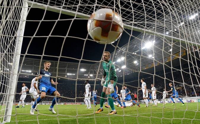 19 10 2017 xfux Football Europe League TSG 1899 Hoffenheim Istanbul Basaksehir FK emspor v l Benjamin Huebner 1899 Hoffenheim Mert Istanbul Basaksehir FK Goal Scored goal to 1 0 Sinsheim