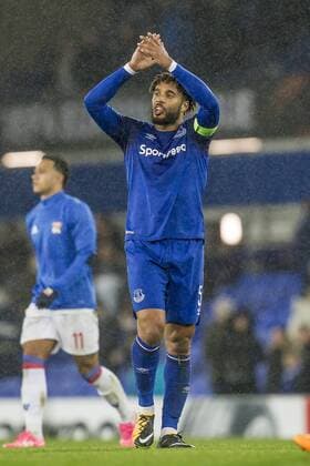 Ashley Williams of Everton thannks the fans at the end of the UEFA Europa League Group E match between Everton and Lyon at Goodison Park, Liverpool, England on 19 October 2017. Copyright: xAlanxHaywardx 17160025