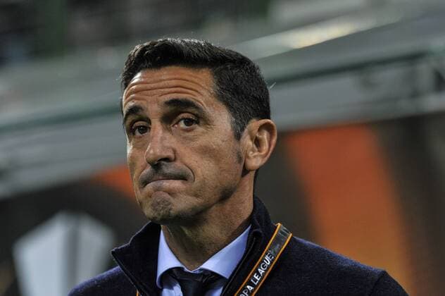 19th October 2017, San Siro, Milan, Italy; Manuel Jim& xe9;nez head coach of AEK Athens during the UEFA Europa League football, AC Milan versus AEK Athens;  ActionPlus11941549