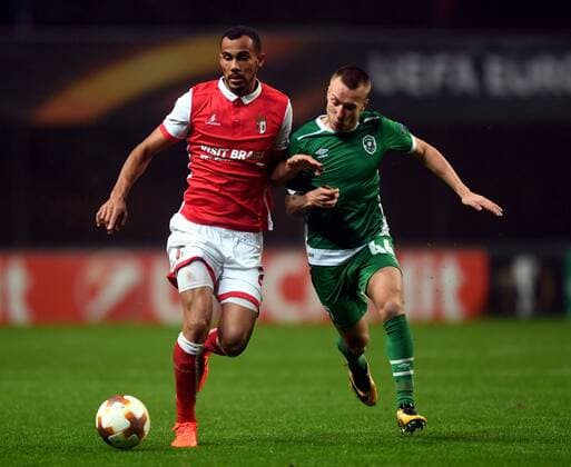 (171020) -- BRAGA, Oct. 20, 2017 -- Fransergio(L) of Braga vies with Jacek Goralski of Ludogorets during the Europa League soccer match between SC Braga and PFC Ludogorets 1945 at the Braga Municipal Stadium in Braga, Portugal, on Oct. 19, 2017.) (SP)PORTUGAL-BRAGA-EUROPA LEAGUE-SC BRAGA VS PFC LUDOGORETS ZhangxLiyun 