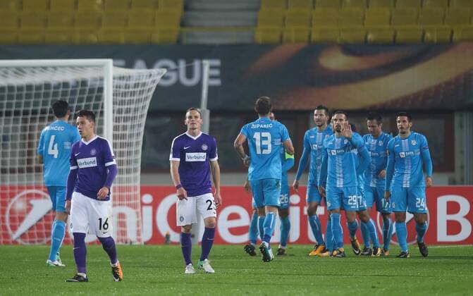 SOCCER - EL, A.Wien vs Rijeka VIENNA,AUSTRIA,19.OCT.17 - SOCCER - UEFA Europa League, FK Austria Wien vs HNK Rijeka. Image shows the rejoicing of Rijeka. GEPAxpictures xPatrickxLeuk