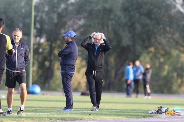 Persian Gulf Pro League Esteghlal Teheran training Winfried Schäfer 