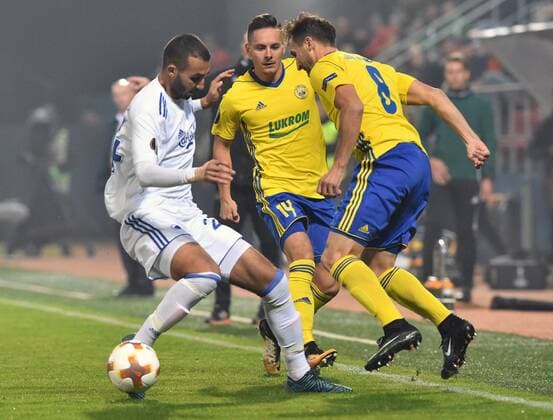 L-R Youssef Toutouh of Copenhagen and Daniel Holzer and Petr Jiracek of Zlin, in action during the 3rd round, group F, European League soccer match FC Fastav Zlin vs FC Copenhagen in Olomouc, Czech Republic, on October 19, 2017. (CTKxPhoto LudekxPerina) CTKPhotoP201710191042201  DSC_2864