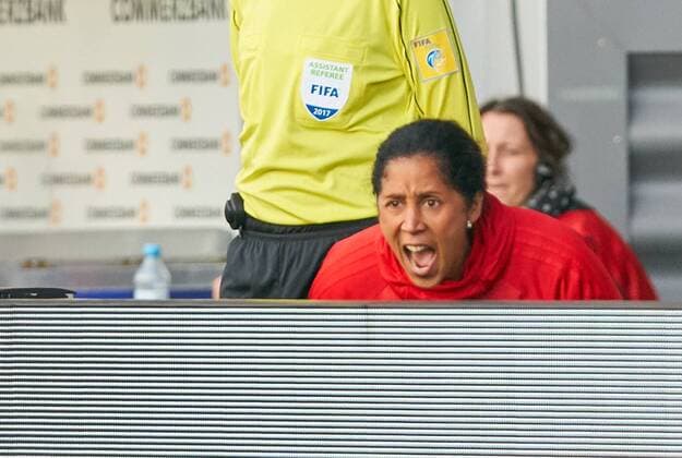 Steffi JONES trainer chef girlfriends emotions feelings emotions emotions emotions emotions emotions frustration frustration frustration frustration sadness desperation despair GERMANY ISLAND football match women qualification for the 2019 World Cup in France Wiesbaden Germany 20 10 2017