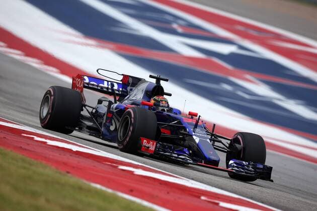 20.10.2017 - Free Practice 1, Brendon Hartley (NZL) Scuderia Toro Rosso STR12 United States Grand Prix, Austin 19 - 22 October 2017 20.10.2017 - Free Practice 1, Brendon Hartley (NZL) Scuderia Toro Rosso STR12 