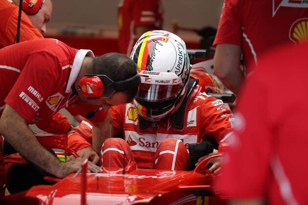 20.10.2017 - Free Practice 1, Sebastian Vettel (GER) Scuderia Ferrari SF70H United States Grand Prix, Austin 19 - 22 October 2017 20.10.2017 - Free Practice 1, Sebastian Vettel (GER) Scuderia Ferrari SF70H 