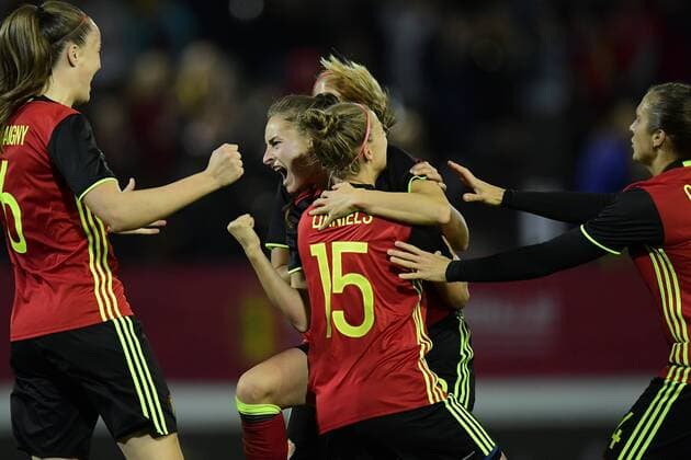 LEUVEN, BELGIUM - OCTOBER 20 : Tessa Wullaert forward of Belgium celebrates scoring a goal with teammate Yana Daniels forward of Belgium during the Women s 2019 World Cup Qualifier Group F match between Belgium and Romania at the Den Dreef Stadium on October 20, 2017 in Leuven, Belgium, 20 10 2017 FOOTBALL : Belgique vs Roumanie - Qualification Coupe du Monde Femine 2019 - 21 10 2017 PhotoNews Panoramic 