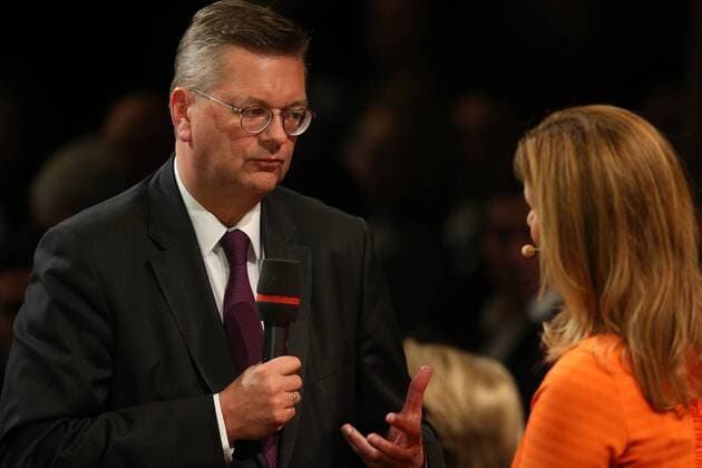 20 10 2017 Deutsche Akademie für Fussbalkultur Football Academy Award Winner Walter Bensemann Prize 2015 JüRa Katrin Müller Hohenstein Moderator Reinhard Grindel President DFB