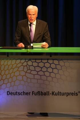 20 10 2017 Deutsche Akademie für Fussbalkultur Football Academy Award Winner Walter Bensemann Prize 2015 JüRa Rainer Holzschuh kicker Editor and Jury Chairman