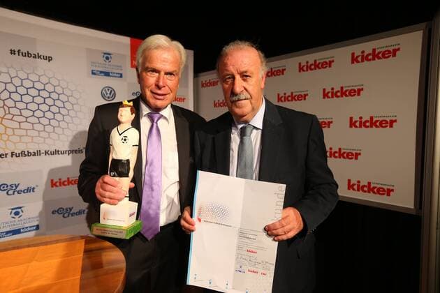 20 10 2017 Deutsche Akademie für Fussbalkultur Football Academy Award Winner Walter Bensemann Prize 2015 JüRa Vicente del Bosque Trainer Rainer Holzschuh kicker Editor and Jury Chairman