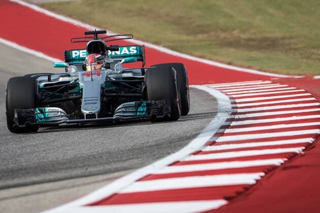 20.10.2017 - Lewis Hamilton (GBR) Mercedes AMG F1 W08 United States Grand Prix, Austin 19 - 22 October 2017 20.10.2017 - Lewis Hamilton (GBR) Mercedes AMG F1 W08 