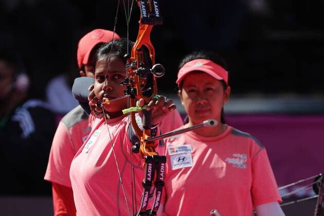 Indias team mambers Jyothi Surekha Vennam, Trisha Deb and Lily Chanu Paonam compete against Colombia for the gold medal during the World Archery Championships 2017 female compound bow outdoor event in Mexico City, Mexico, 21 October 2017. World Archery Championships in Mexico City !ACHTUNG: NUR REDAKTIONELLE NUTZUNG!  Copyright: xJoséxMéndezx CMX007 20171021-636442188952126190