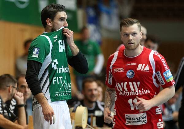 v li Benjamin Herth DJK Rimpar Wölfe disappointed looking disappointing disappointed Arnor Thor Gunnarsson Bergischer HC DKB 2 Handball Bundesliga DJK Rimpar Wölfe Bergischer HC xfsx