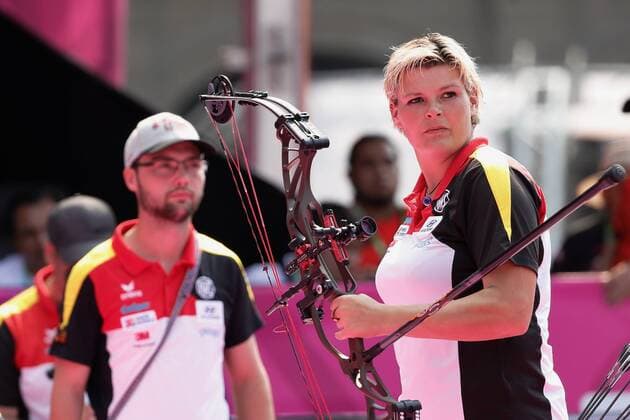 Bogenschießen, WM in Mexiko German duo formed by Kristina Heigenhauser and Marcel Trachsel competes before South Korea for the gold medal during the mixed composite bow competition of the 2017 World Archery Championships, in Mexico City, Mexico, 21 October 2017. 2017 World Archery Championships in Mexico City !ACHTUNG: NUR REDAKTIONELLE NUTZUNG!  Copyright: xJosexMendezx MEX01 20171022-636442404532397716
