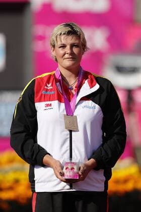Bilder des Tages - SPORT Bogenschießen, WM in Mexiko German Kristina Heigenhauser wins the bronze medal during the women s composite bow competition of the 2017 World Archery Championships, in Mexico City, Mexico, 21 October 2017. 2017 World Archery Championships in Mexico City !ACHTUNG: NUR REDAKTIONELLE NUTZUNG!  Copyright: xJosexMendezx MEX01 20171022-636442409339069716