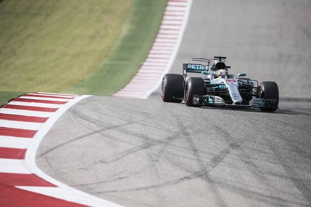 October 21, 2017: Lewis Hamilton 44 with Mercedes AMG Petronas Formula One Team in action at the United States Grand Prix, qualifying session. Circuit of The Americas in Austin, TX. CSM Formula One 2017: United States Grand Prix OCT 21 - ZUMAc04_ 20171021_zaf_c04_249 Copyright: xMarioxCantux