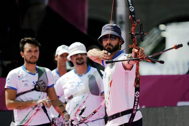 Bogenschießen, WM in Mexiko Italy s team members Mauro Nespoli, David Pasqualucci and Marco Galiazzo compete for the gold medal against France during the World Archery Championships 2017 men s recurve bow outdoor event in Mexico City, Mexico, 22 October 2017. World Archery Champioships 2017 in Mexico City !ACHTUNG: NUR REDAKTIONELLE NUTZUNG!  Copyright: xJoséxMéndezx CMX018 20171022-636443050699563268
