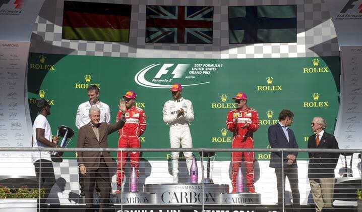 Motorsports: FIA Formula One World Championship WM Weltmeisterschaft 2017, Grand Prix of United States, Usain Bolt, James Allison (Mercedes AMG Petronas F1 Team), Bill Clinton (Former President of the USA), 5 Sebastian Vettel (GER, Scuderia Ferrari), 44 Lewis Hamilton (GBR, Mercedes AMG Petronas F1 Team), 7 Kimi Raikkonen (FIN, Scuderia Ferrari), Austin United States of America