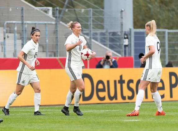 Goal to 1 0 by Goal Scorer Popp DFB 11 Germany vs Faeroer Soccer Womens WC Qualification Grossaspach 24 10 2017 Grossaspach Copyright: xWalther xEibner-Pressefotox EP_swr