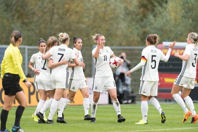 Goal to 1 0 by Goal Scorer Popp DFB 11 Germany vs Faeroer Soccer Womens WC Qualification Grossaspach 24 10 2017 Grossaspach Copyright: xWalther xEibner-Pressefotox EP_swr