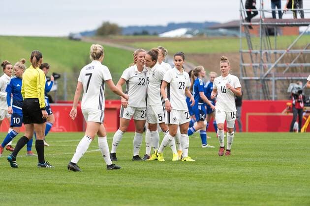Goal to 2 0 druch Kemme DFB 22 Germany vs Faeroer Soccer Womens WC Qualification Grossaspach 24 10 2017 Grossaspach Copyright: xWalther xEibner-Pressefotox EP_swr