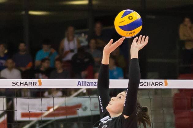 Erika Mercado Chavez Black and White Erfurt 7 in the match Volleyball 1 Bundesliga Women Alliance MTV Stuttgart Schwarzweiß Erfurt xprx