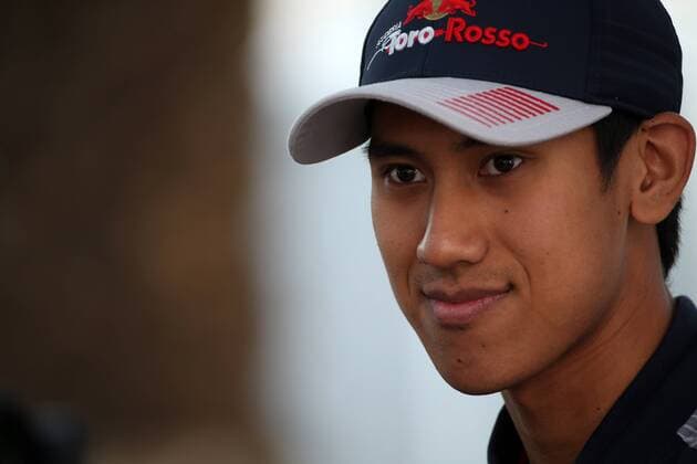 26.10.2017 - Sean Gelael (INA) Test Driver, Scuderia Toro Rosso STR12 Mexican Grand Prix, Mexico City 26 - 29 October 2017 26.10.2017 - Sean Gelael (INA) Test Driver, Scuderia Toro Rosso STR12 