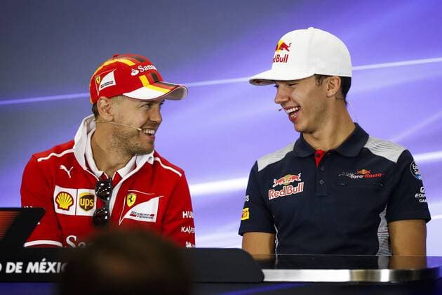 Motorsports: FIA Formula One World Championship WM Weltmeisterschaft 2017, Grand Prix of Mexico, 5 Sebastian Vettel (GER, Scuderia Ferrari), 10 Pierre Gasly (FRA, Scuderia Toro Rosso), Mexico-City Mexico