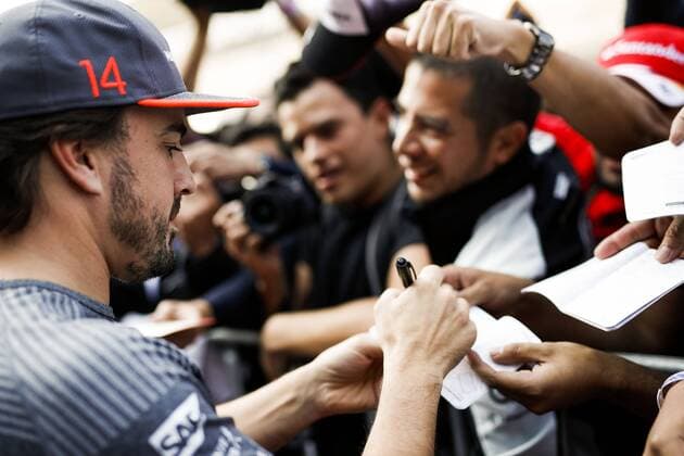 Motorsports: FIA Formula One World Championship WM Weltmeisterschaft 2017, Grand Prix of Mexico, 14 Fernando Alonso (ESP, McLaren Honda), Mexico-City Mexico