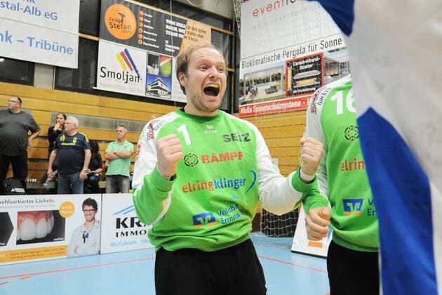 Simon Toelke TV Neuhausen 1 in the match Man of the Match TV Neuhausen Handball Men 3 Liga Sued 27 10 2017 Photo TBaur Eibner Metzingen Copyright: xBaurT Eibner-Pressefotox EP_ToBa