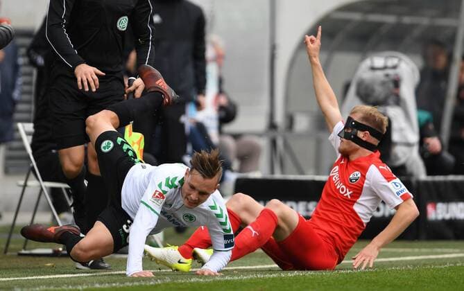 28 10 2017 Soccer League Season 2017 2018 2 Soccer League 12 Gameday SpVgg Greuther Fürth Clover FC SV Sandhausen SVS Davidsplatz 39 SpVgg Greuther Fürth Germany Marcel Seegert 5 SV Sandhausen
