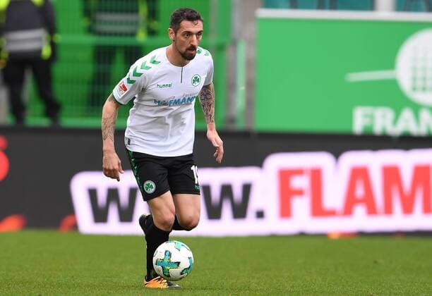 28 10 2017 Football Season 2017 2018 2 Football Bundesliga 12 Gameday SpVgg Greuther Fürth Cloverleaf SV Sandhausen SVS Roberto Hilbert 19 SpVgg Greuther Fürth Freesteller Single image